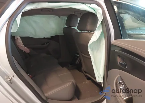 2017 Chevrolet Impala 1Lt z USA, uszkodzony, nr VIN 2G1105SA0H9184020